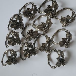 Arthur Court  Grape Napkin Rings